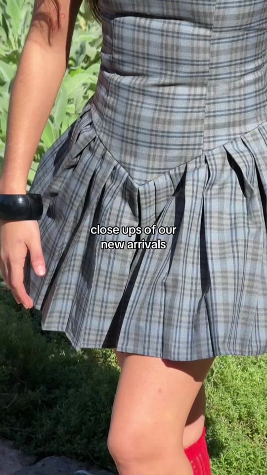 Post 5 by Katharina Lou on TikTok (video)
