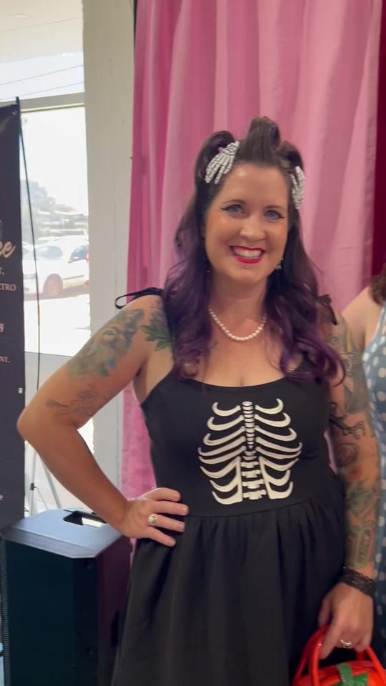 Post 6 by Miss Lady Lace on TikTok (video)