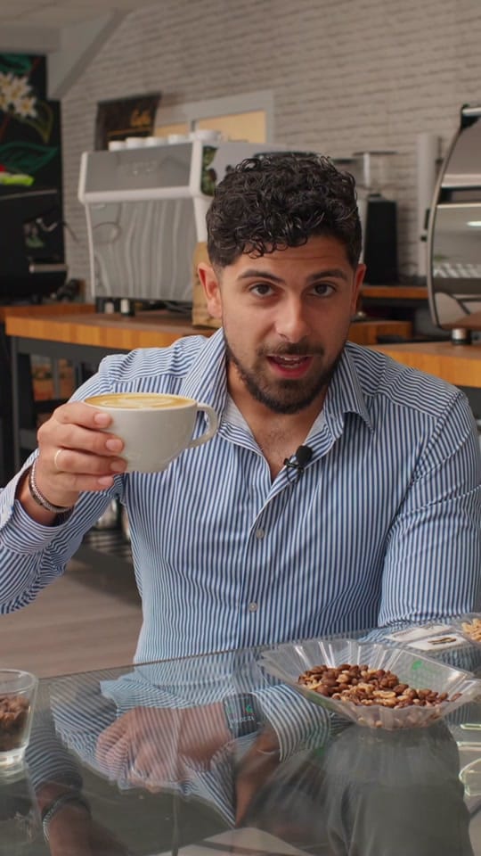 Post 3 by Cafés Mocaibo on TikTok (video)