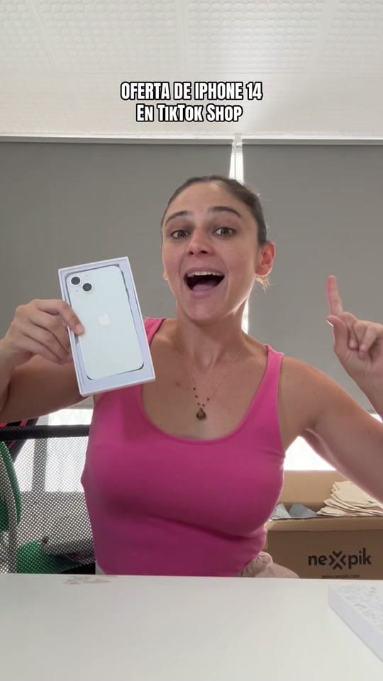 Post 5 by Chollomoviles on TikTok (video)