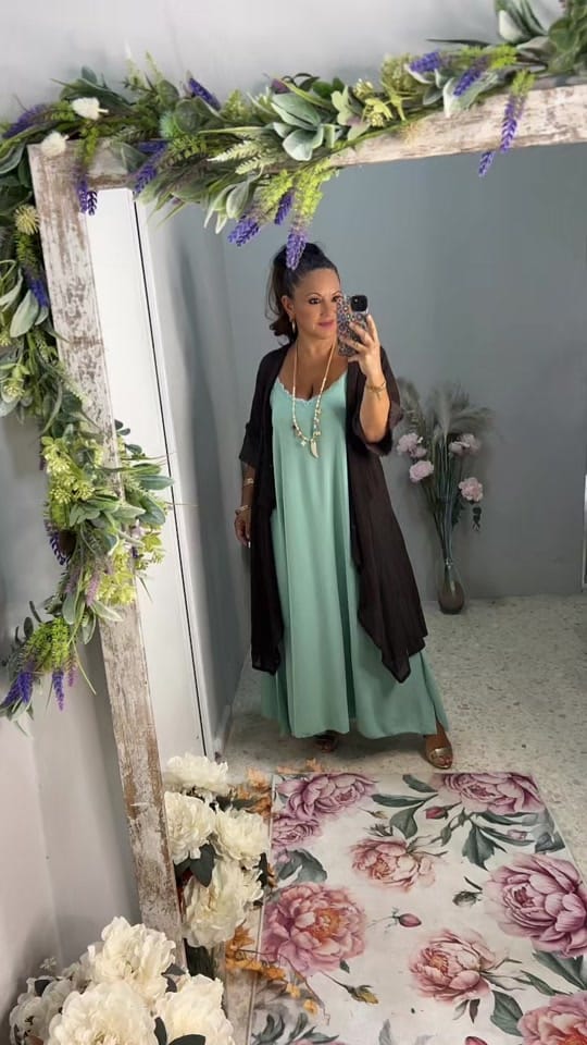 Post 2 by Ana y los 4 modas💃 on TikTok (video)
