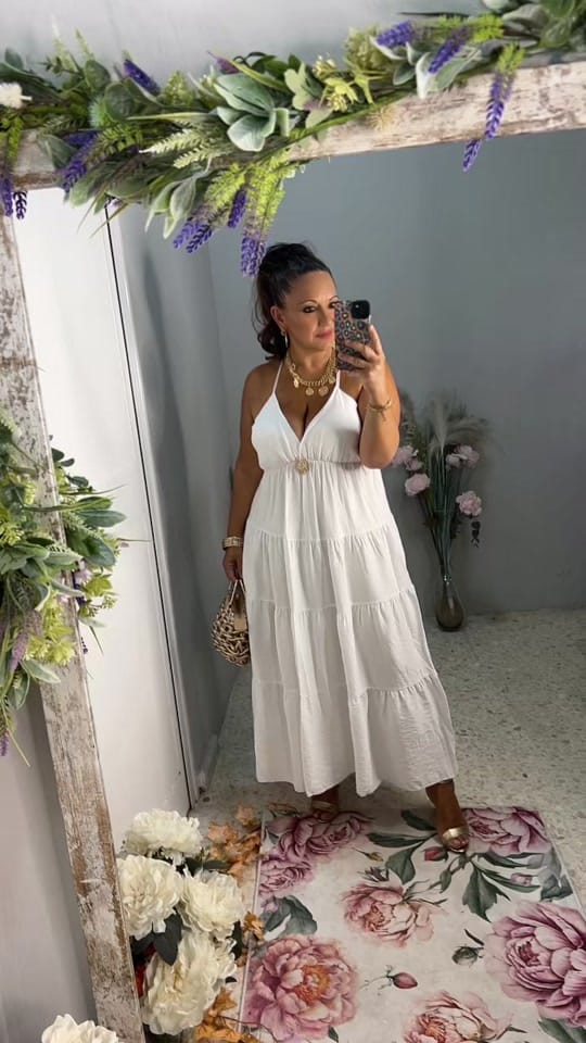 Post 6 by Ana y los 4 modas💃 on TikTok (video)