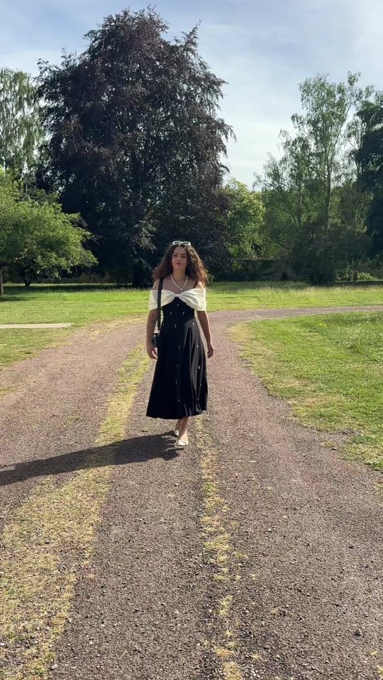 Post 6 by Paris with Ambre 👠❤️ on TikTok (video)