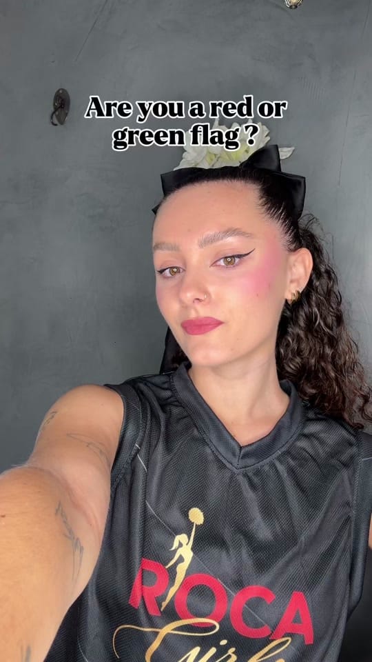 Post 4 by Paris with Ambre 👠❤️ on TikTok (video)
