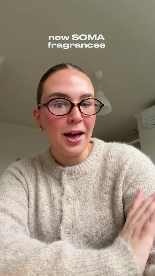 Post 10 by Issy Kelly on TikTok (video)