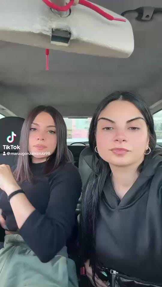 Post 8 by Paula Jiménez🌹 on TikTok (video)