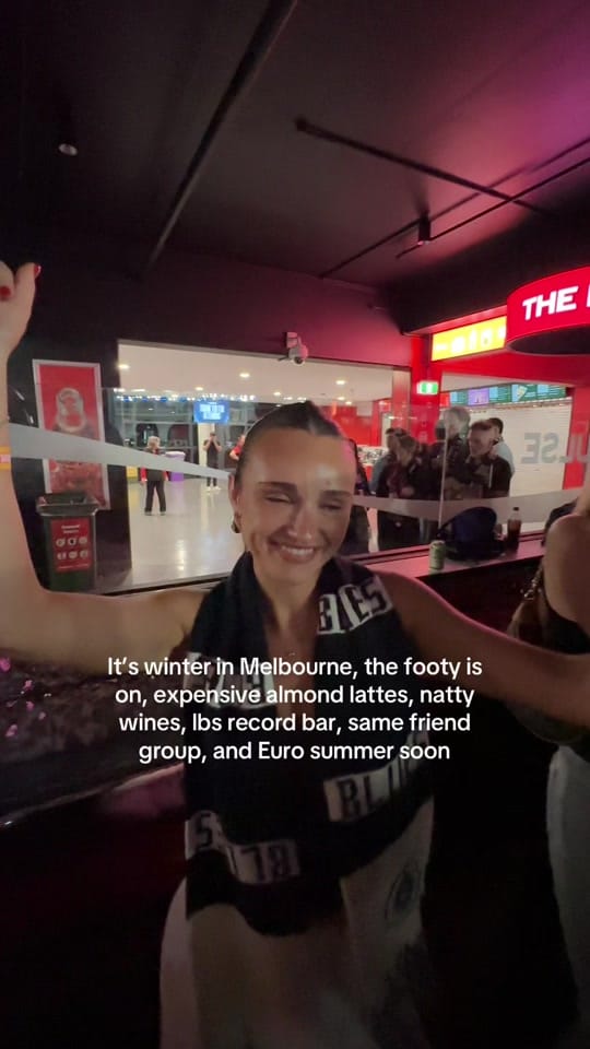 Post 5 by Eloise Dalais on TikTok (video)