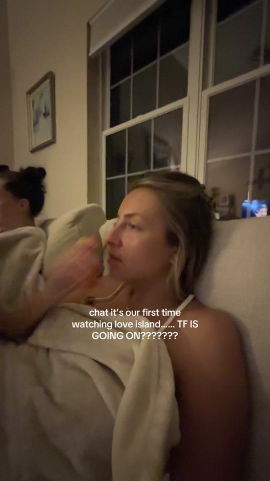 Post 6 by selena on TikTok (video)