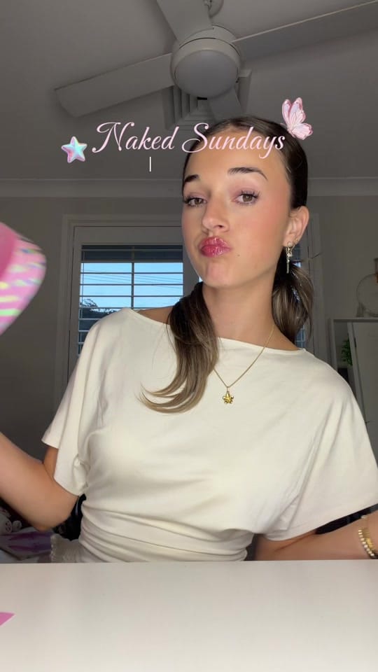 Post 2 by CAITLIN CORONEOS on TikTok (video)
