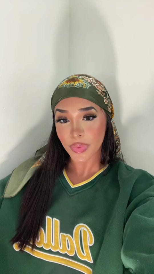 Post 10 by SARAH K. on TikTok (video)