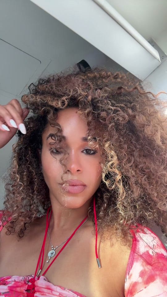 Post 7 by SARAH K. on TikTok (video)