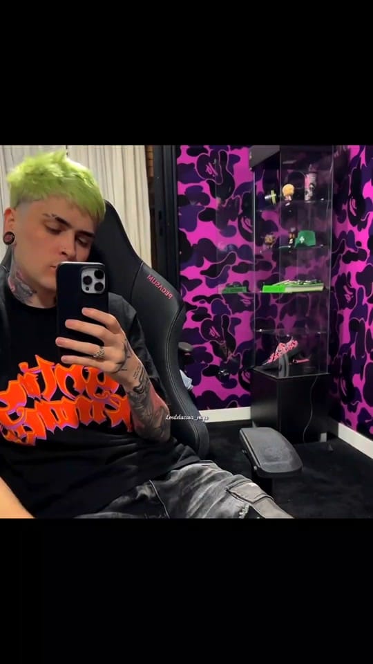 Post 8 by Lavra on TikTok (video)