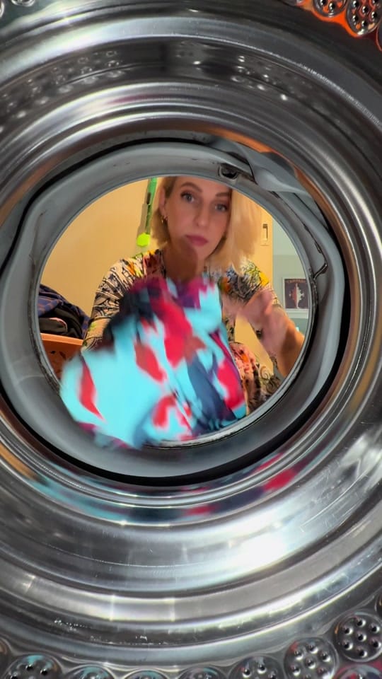 Post 5 by By Samantha Melbourne on TikTok (video)