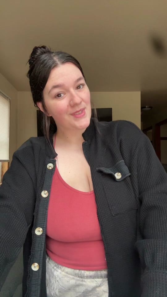 Post 6 by 𝕵𝖎𝖑𝖑 on TikTok (video)