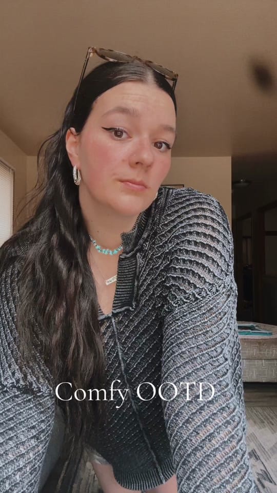 Post 3 by 𝕵𝖎𝖑𝖑 on TikTok (video)