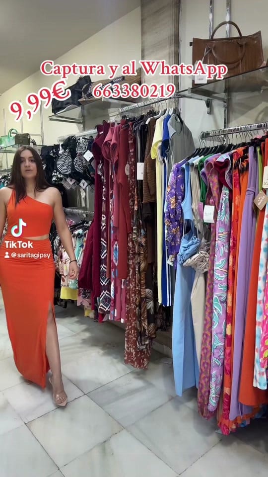 Post 1 by Sara Amaya Moda on TikTok (video)