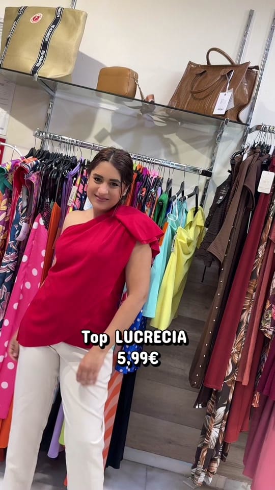 Post 8 by Sara Amaya Moda on TikTok (video)