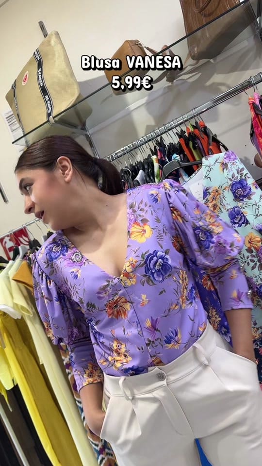 Post 6 by Sara Amaya Moda on TikTok (video)