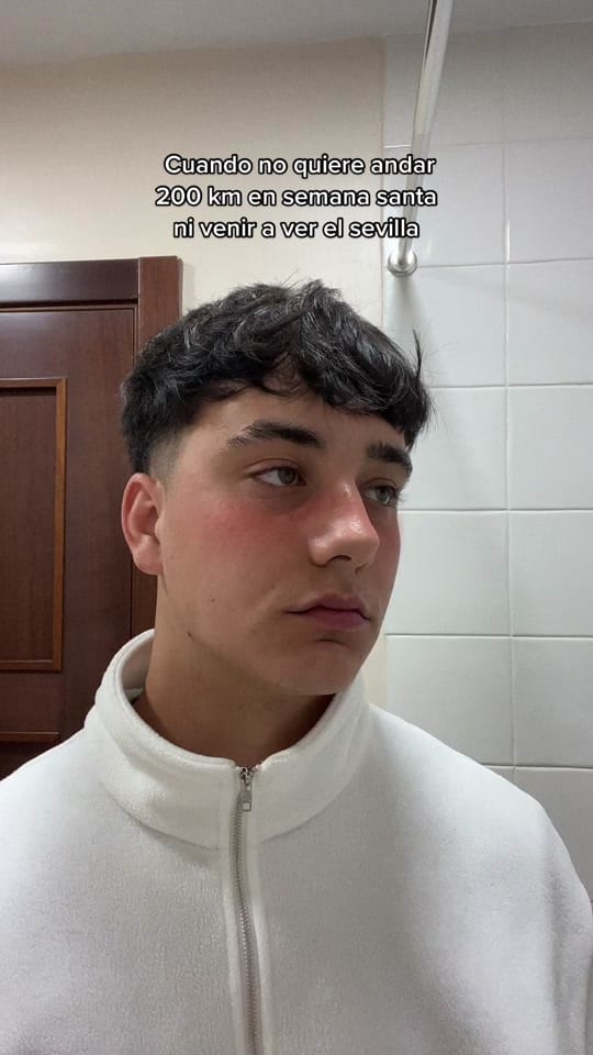Post 8 by Jairo Flores on TikTok (video)