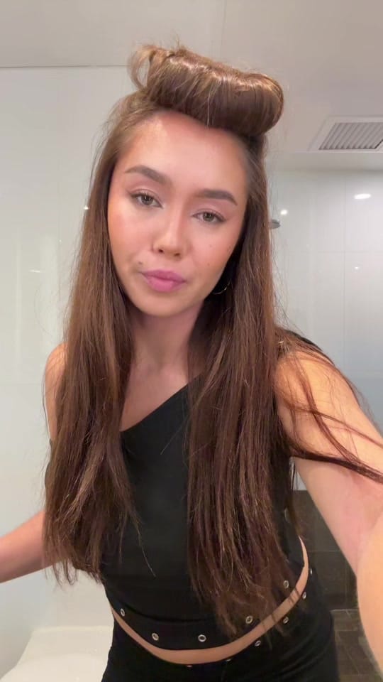 Post 4 by Aniqah ⋆⭒˚.⋆ on TikTok (video)