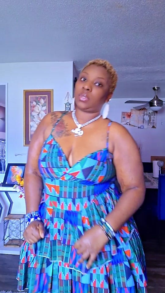 Post 5 by Samy 30 on TikTok (video)
