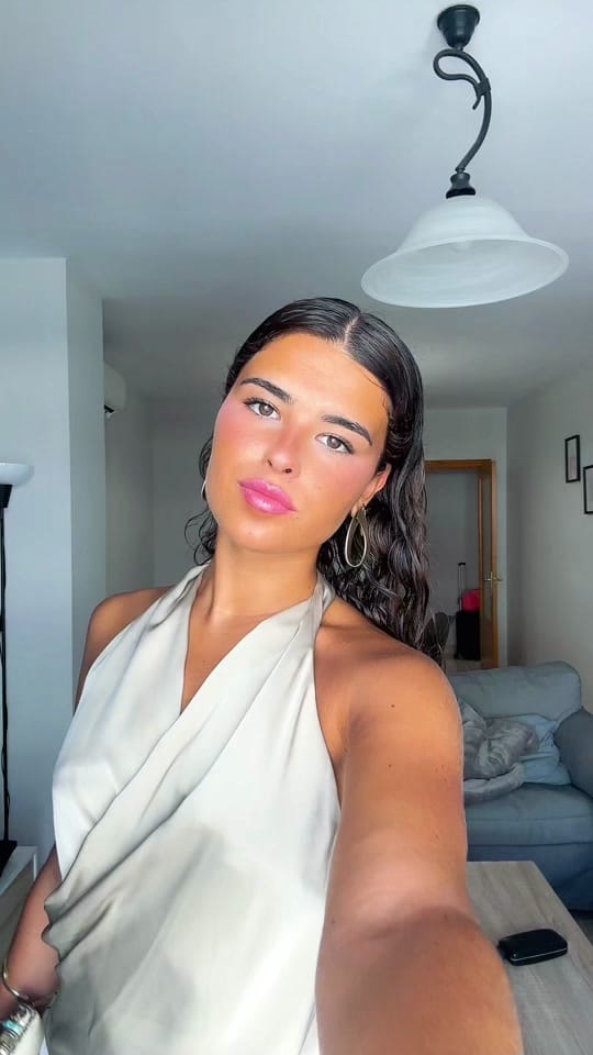 Post 10 by julia visentin on TikTok (video)