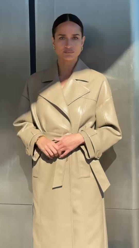 Post 10 by Manning Cartell on TikTok (video)