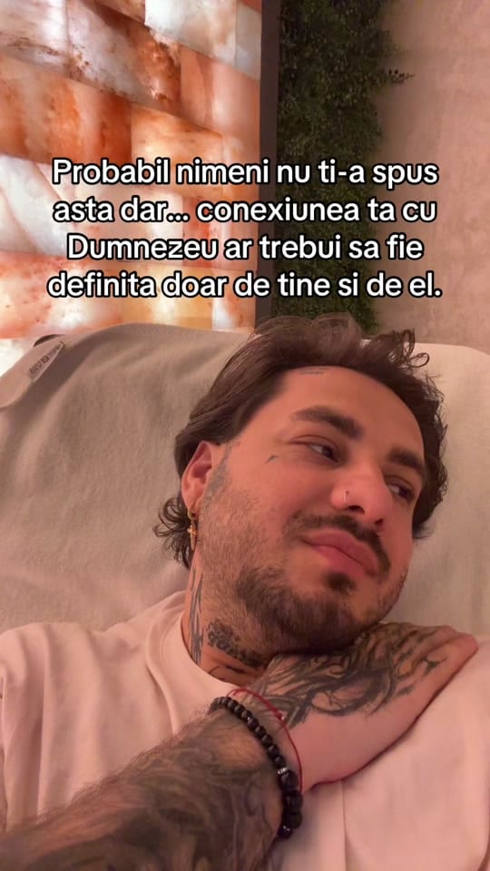 Post 4 by Alin - Artist al Conștiinței on TikTok (video)