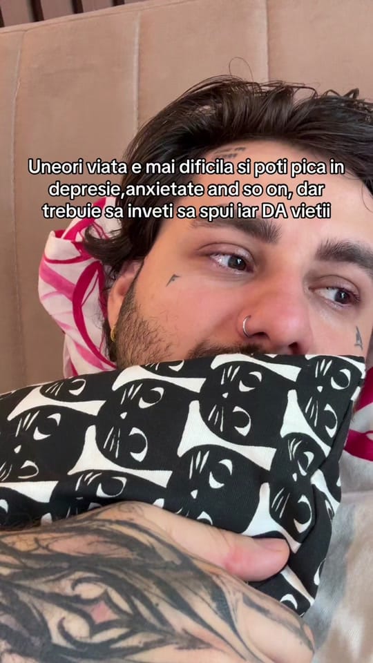 Post 10 by Alin - Artist al Conștiinței on TikTok (video)