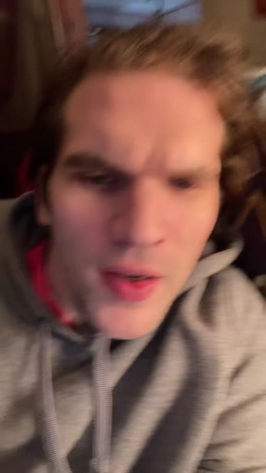 Post 1 by Von Zoom on TikTok (video)
