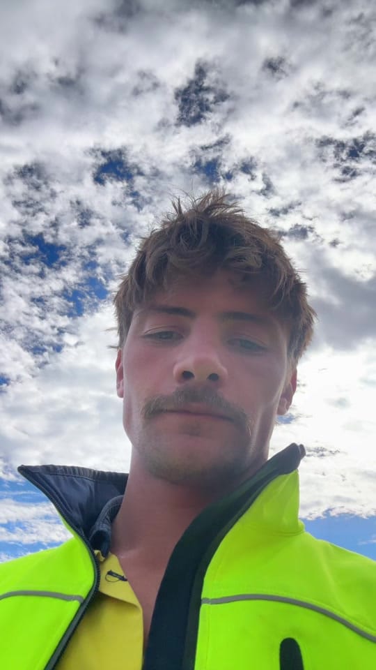 Post 5 by Ericbotha on TikTok (video)