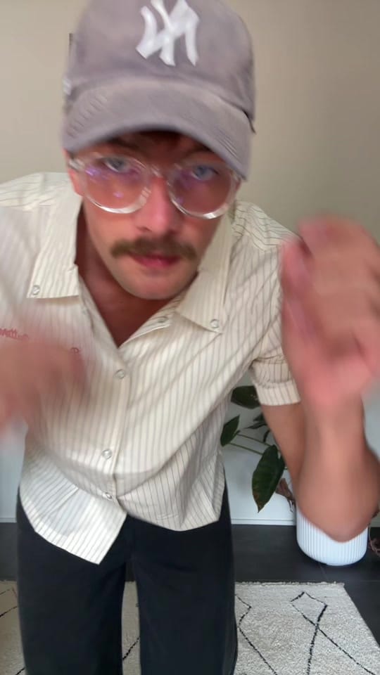 Post 7 by Ericbotha on TikTok (video)