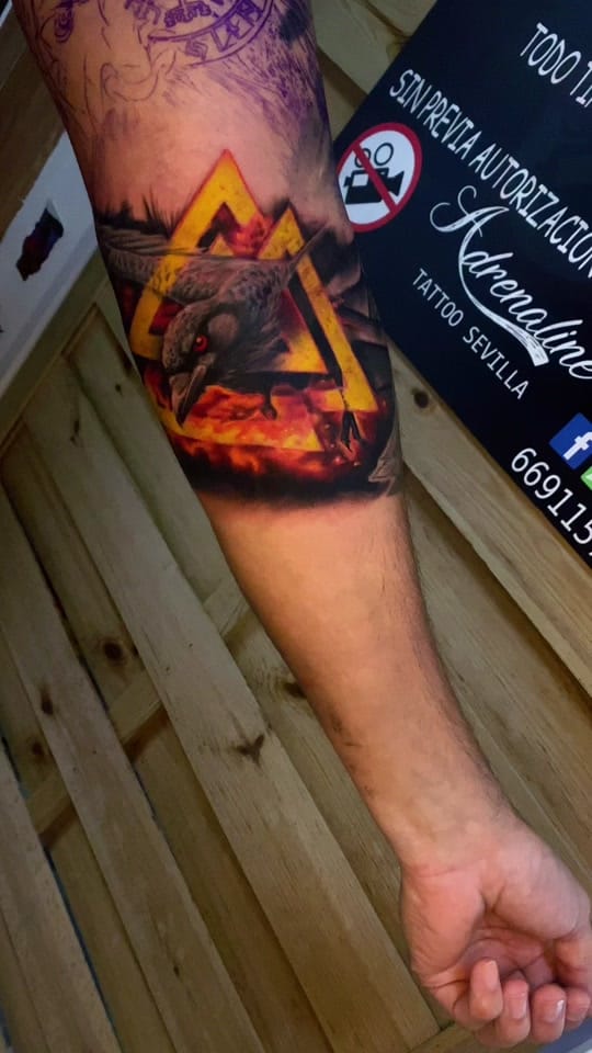 Post 5 by Adrenaline Tattoo Sevilla on TikTok (video)