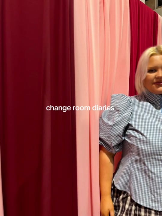 Post 10 by KITTY ⭐️ on TikTok (video)