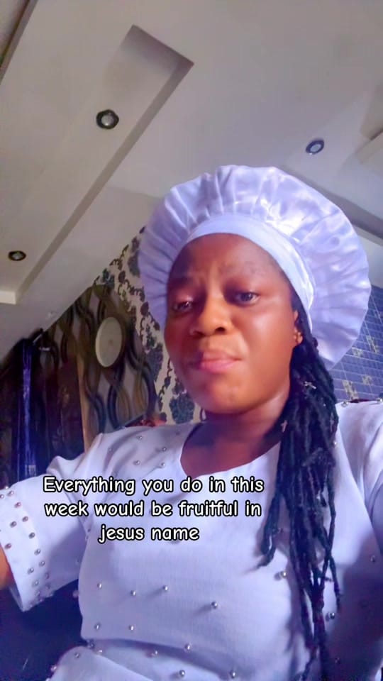 Post 3 by Pro Elizabeth Ailohi 2 on TikTok (video)