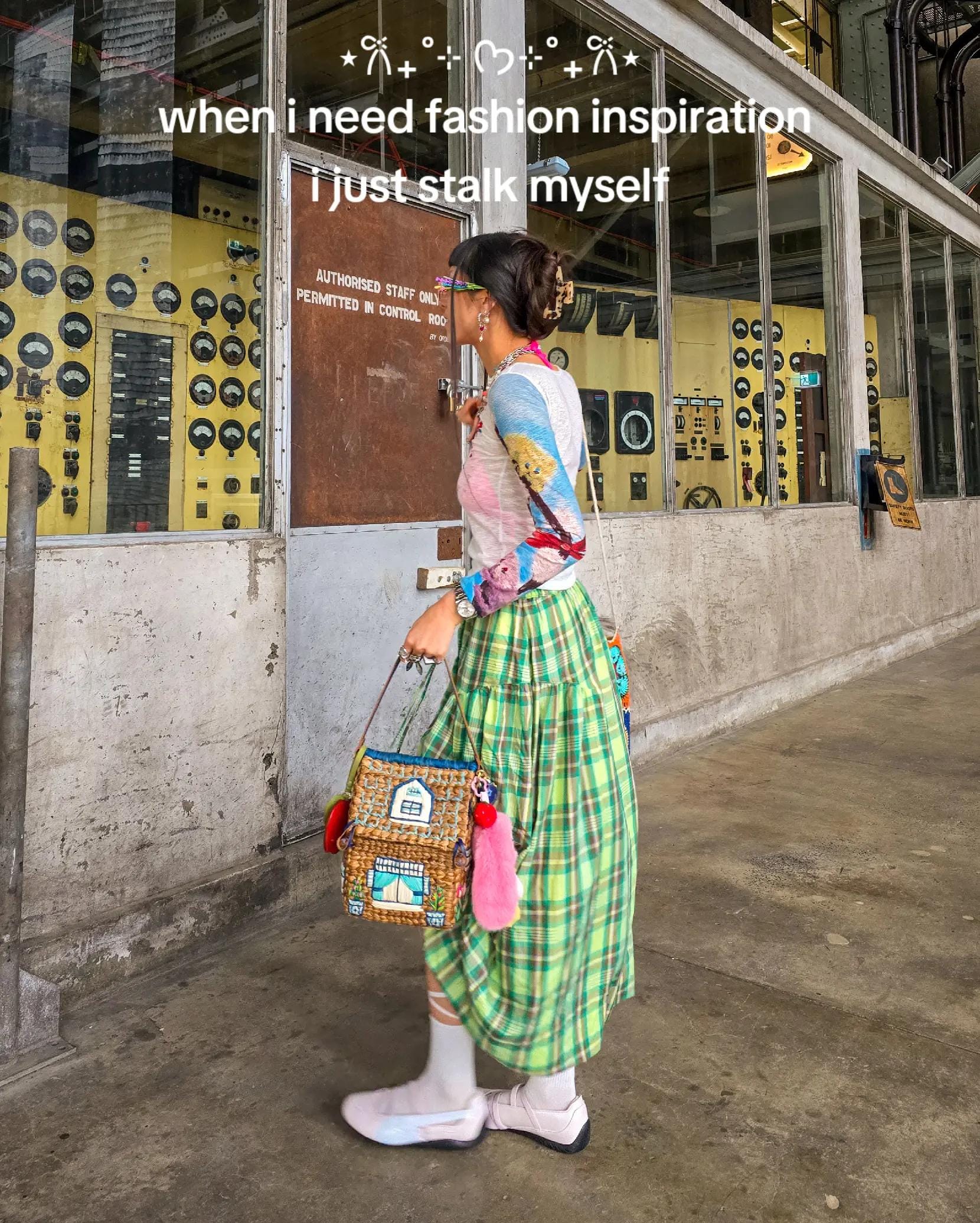 Post 4 by tarachandra_ on TikTok (video)