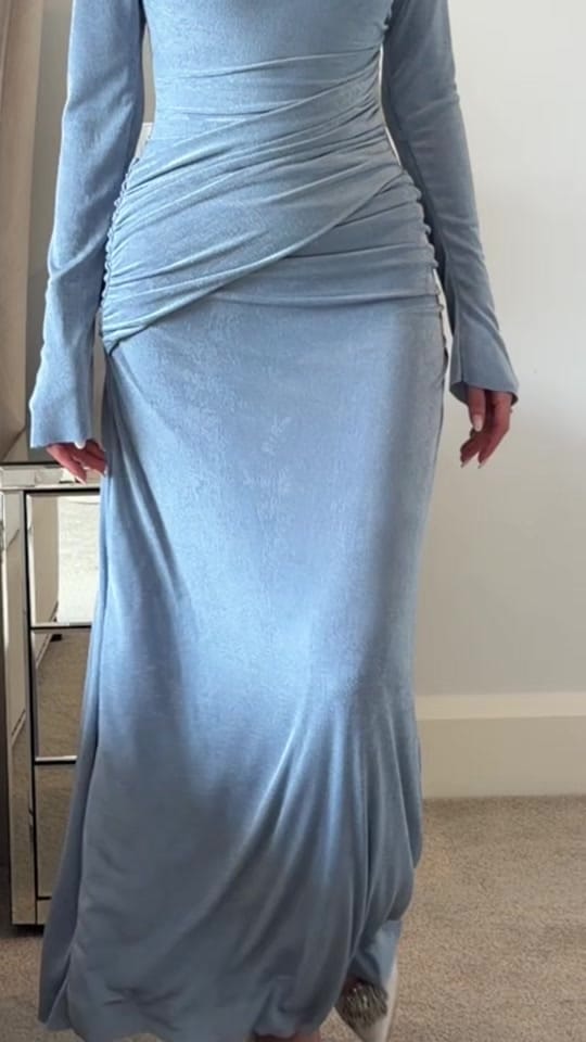 Post 2 by LuxeVie27L on TikTok (video)