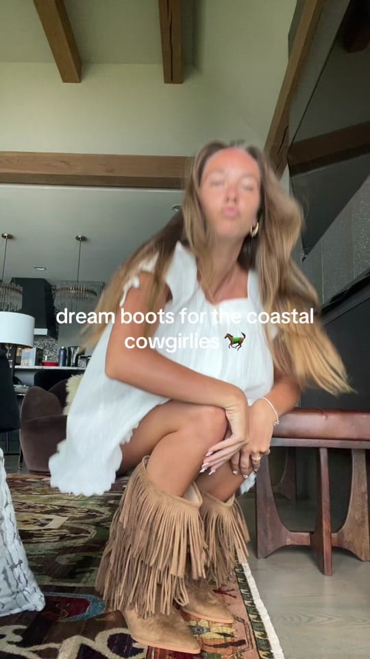 Post 1 by sydney danielson on TikTok (video)