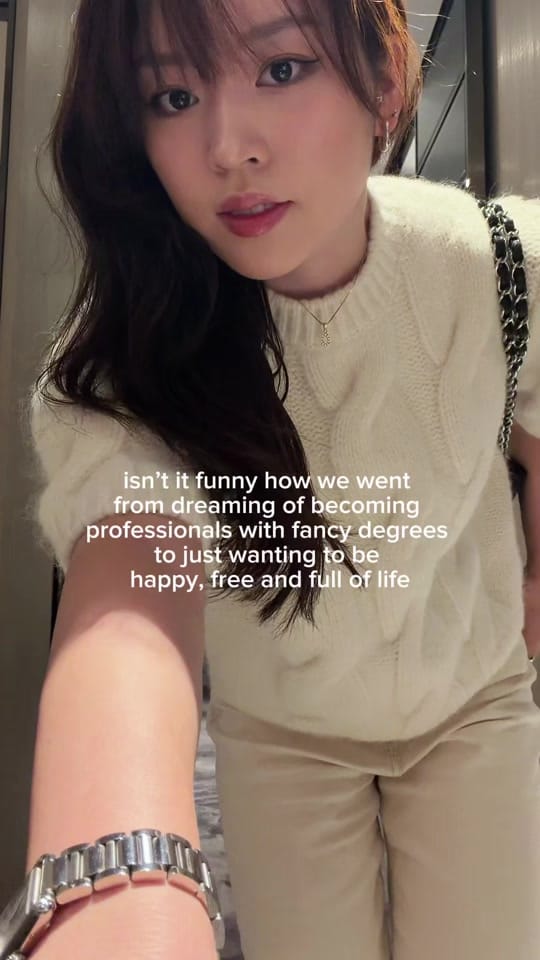 Post 4 by Aimée Kim on TikTok (video)