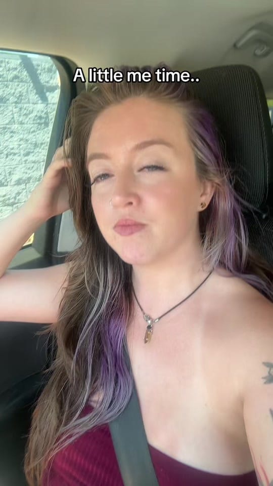 Post 3 by Krystal Kartel on TikTok (video)