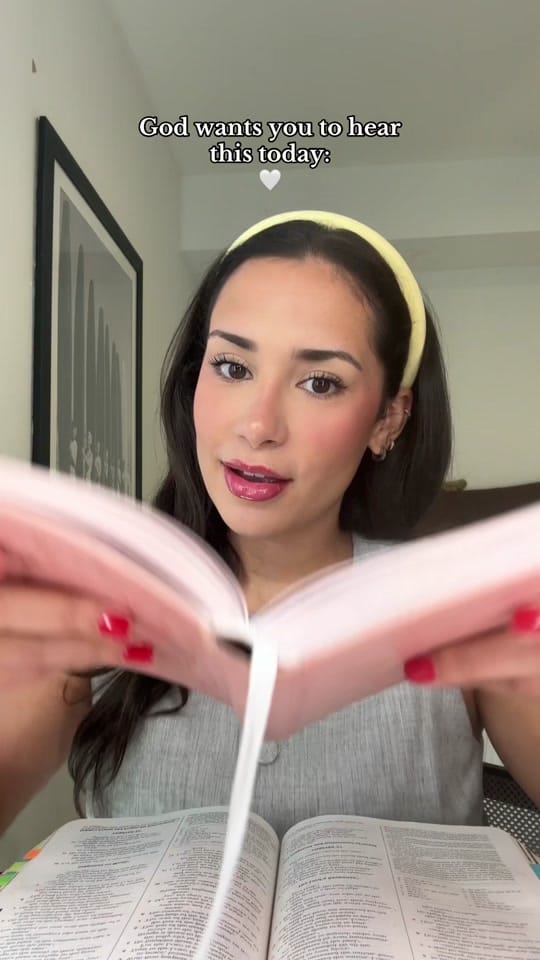 Post 9 by Alexa 🤍 on TikTok (video)