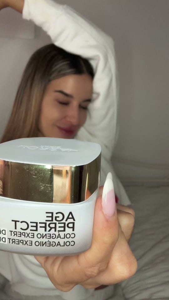 Post 5 by M E R I T A 🍒 on TikTok (video)