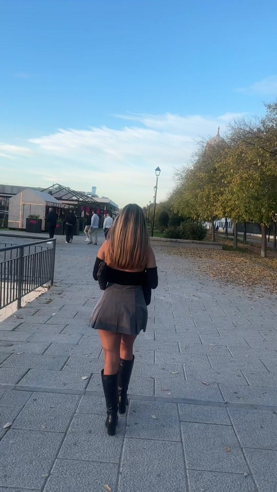 Post 4 by M E R I T A 🍒 on TikTok (video)
