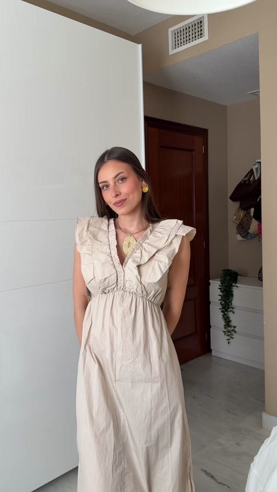 Post 7 by Alejandra León 🍒🪩🍸 on TikTok (video)