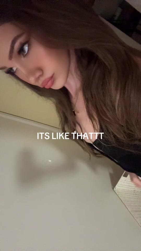 Post 8 by Kiana 🌺 Sessiana on TikTok (video)