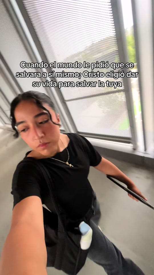 Post 6 by Vanessa Avalos 🩺🪖 on TikTok (video)