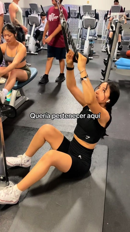 Post 2 by Vanessa Avalos 🩺🪖 on TikTok (video)