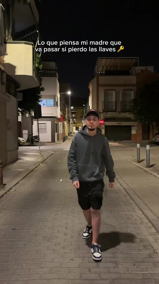 Post 9 by Guti on TikTok (video)