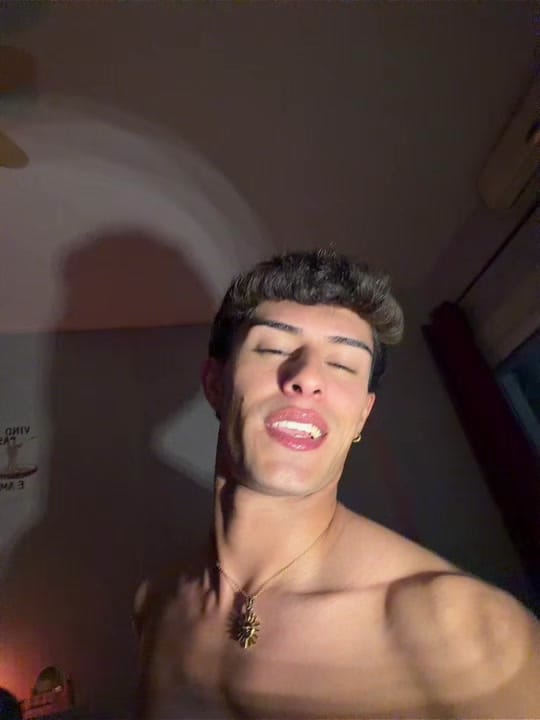 Post 7 by carloss :(: on TikTok (video)