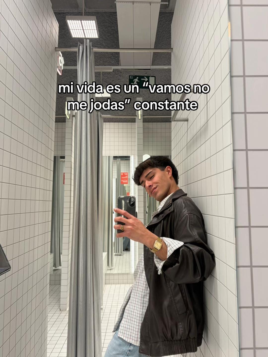 Post 6 by carloss :(: on TikTok (video)